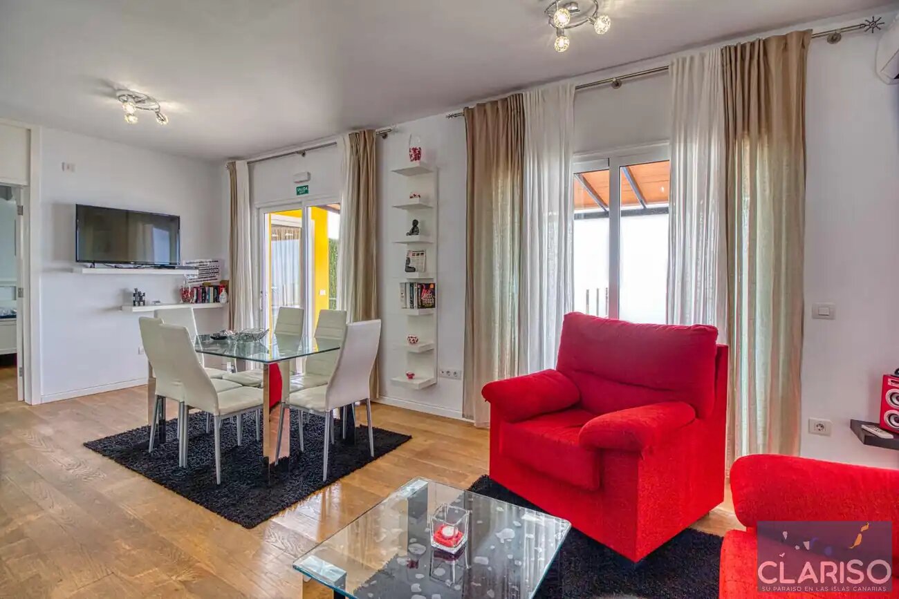 Villa Diamante: Ferienhaus mit Infinity-Pool und Meerblick in Tijarafe auf La Palma