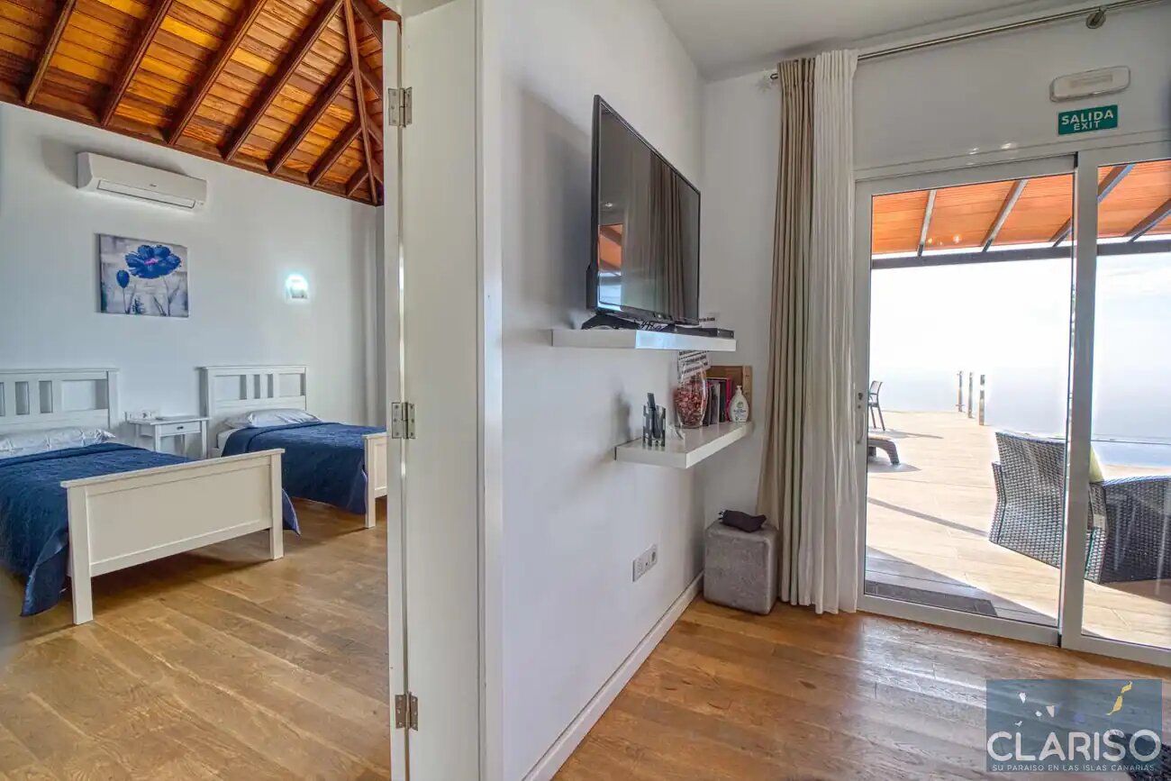 Villa Diamante: Ferienhaus mit Infinity-Pool und Meerblick in Tijarafe auf La Palma
