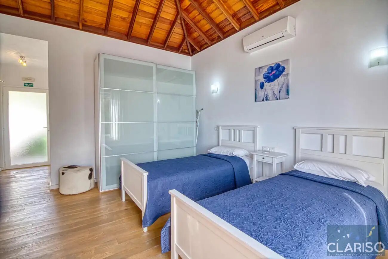Villa Diamante: Ferienhaus mit Infinity-Pool und Meerblick in Tijarafe auf La Palma