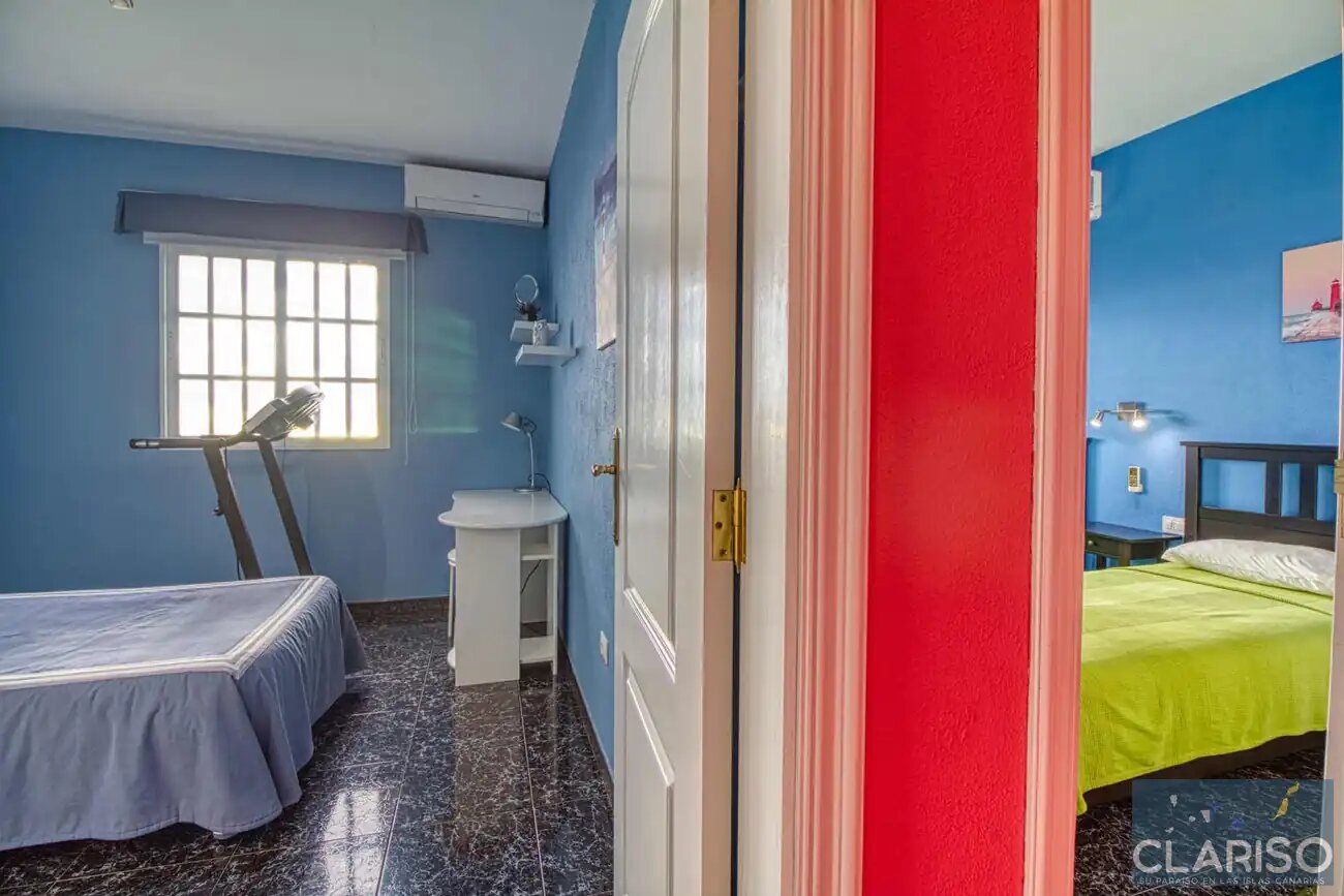 Villa La Hoya: Ferienhaus mit Eckbadewanne und Meerblick am Ende einer Sackgasse in Tijarafe auf La Palma