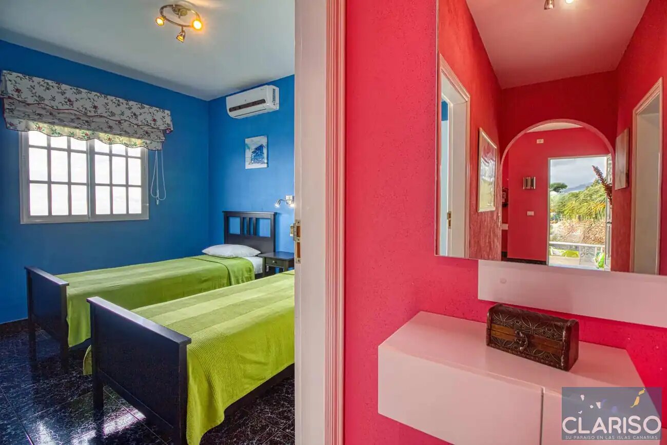 Villa La Hoya: Ferienhaus mit Eckbadewanne und Meerblick am Ende einer Sackgasse in Tijarafe auf La Palma