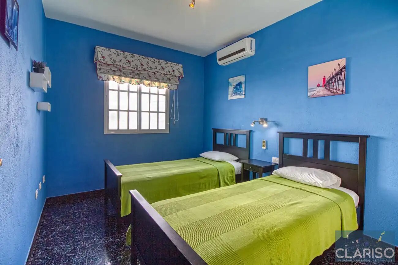 Villa La Hoya: Ferienhaus mit Eckbadewanne und Meerblick am Ende einer Sackgasse in Tijarafe auf La Palma