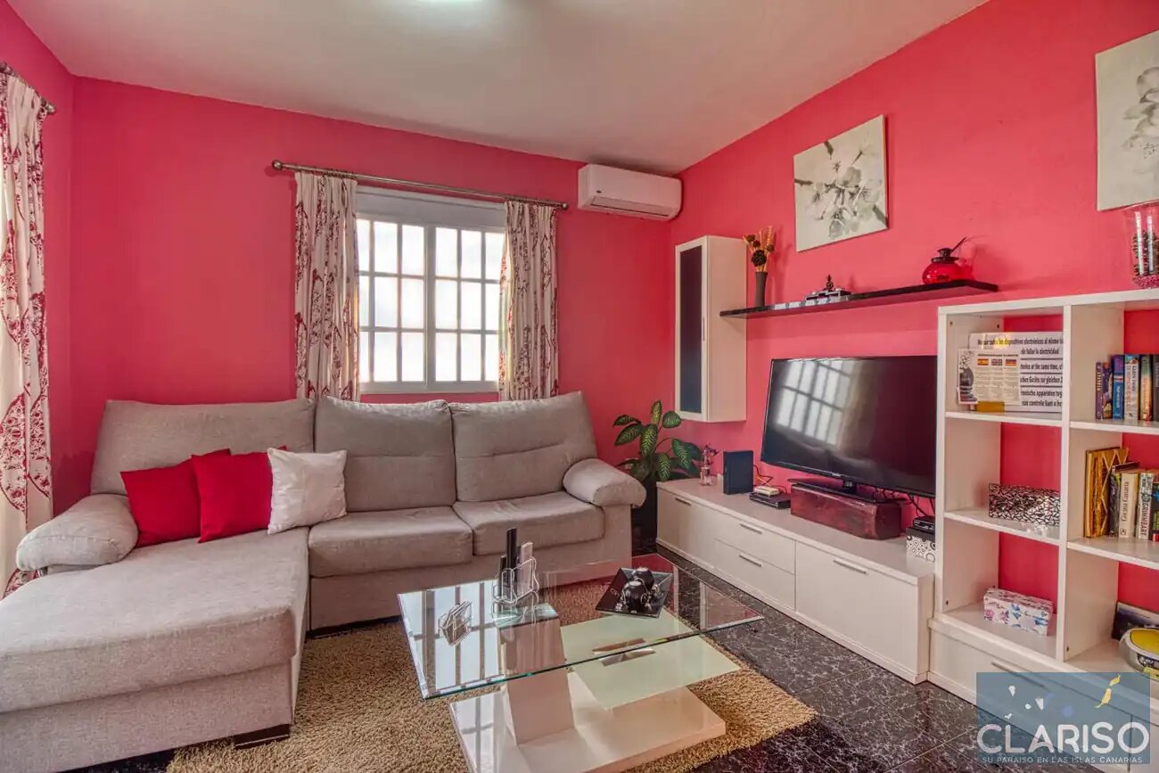 Villa La Hoya: Ferienhaus mit Eckbadewanne und Meerblick am Ende einer Sackgasse in Tijarafe auf La Palma