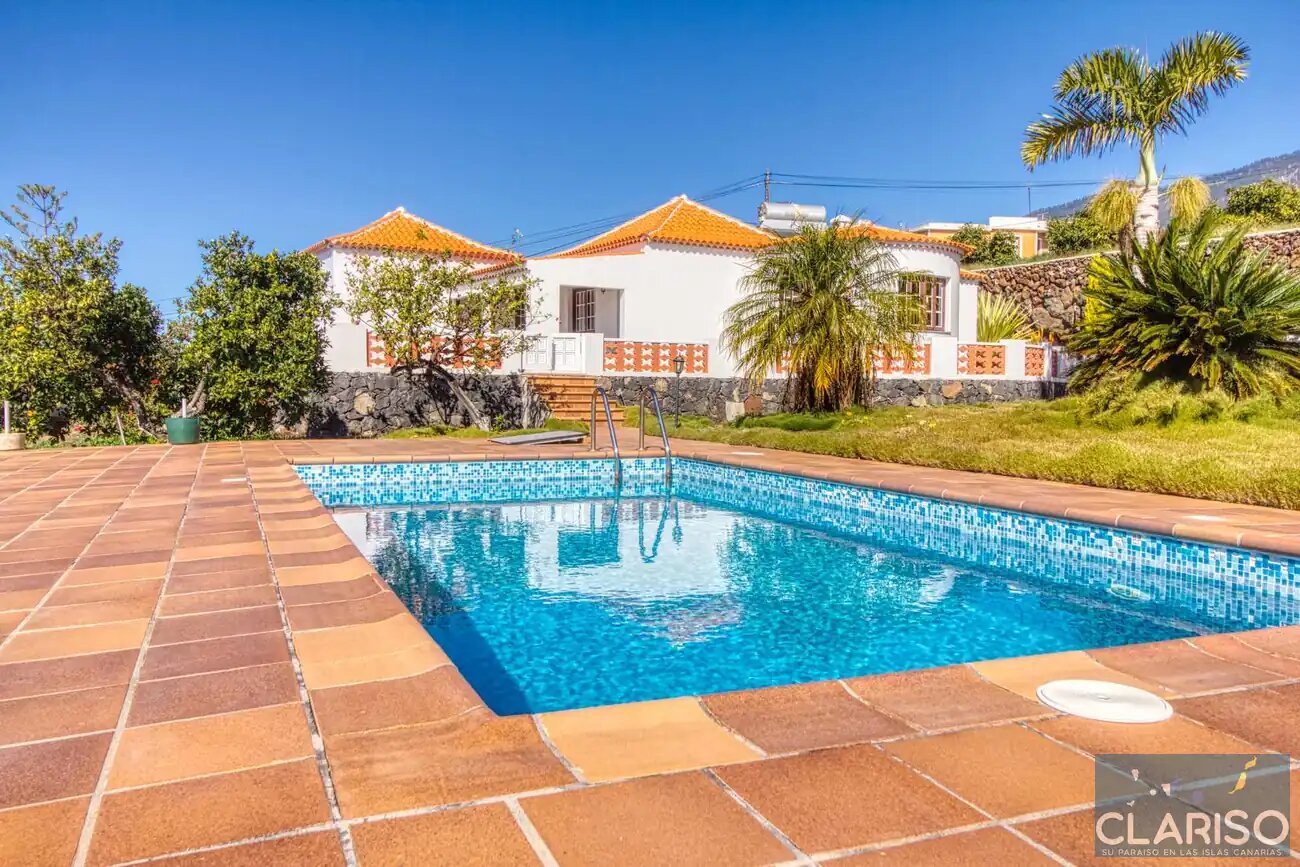 Villa Sol: Ferienhaus mit Pool und Atlantikblick in La Punta, Tijarafe auf La Palma