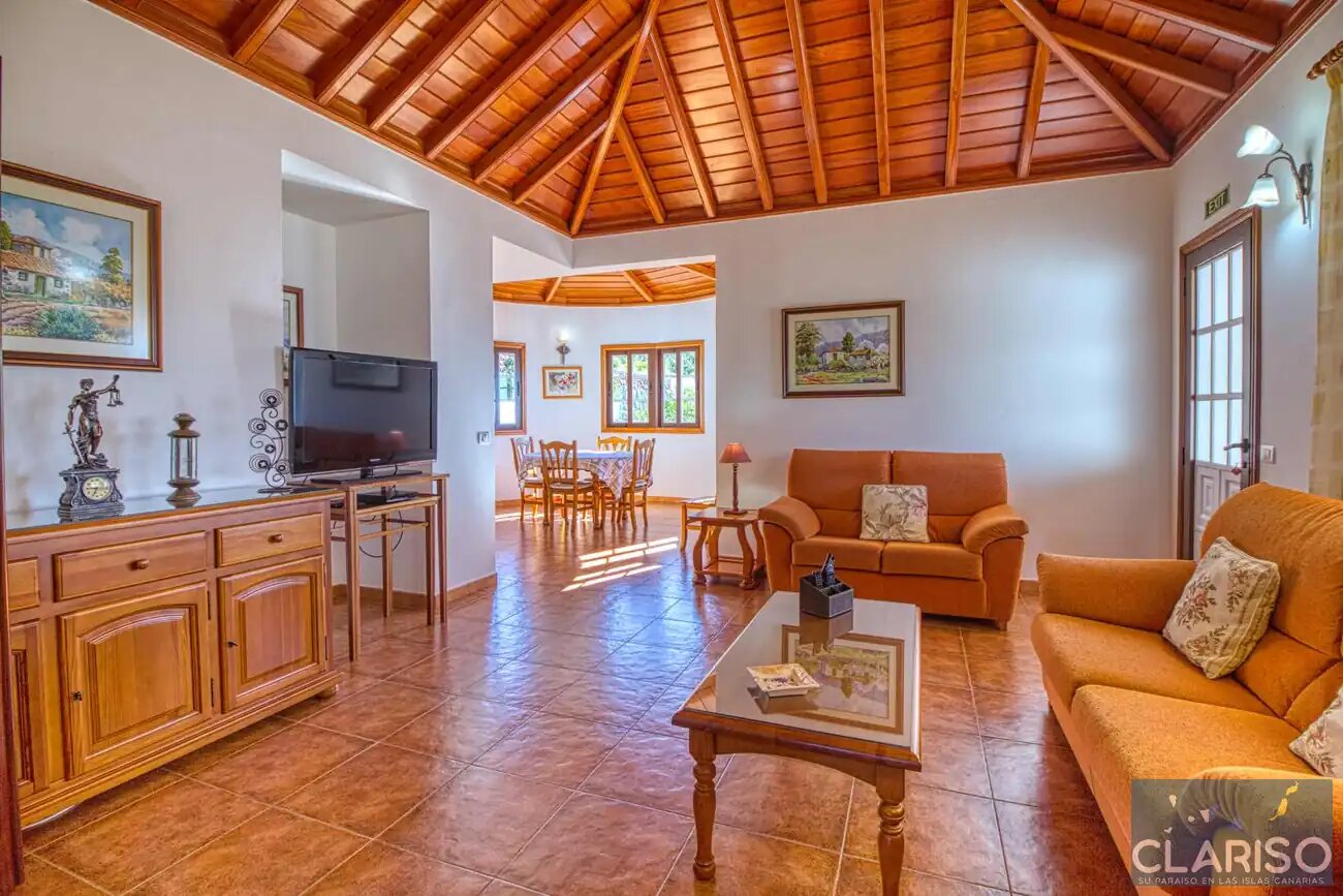 Villa Sol: Ferienhaus mit Pool und Atlantikblick in La Punta, Tijarafe auf La Palma