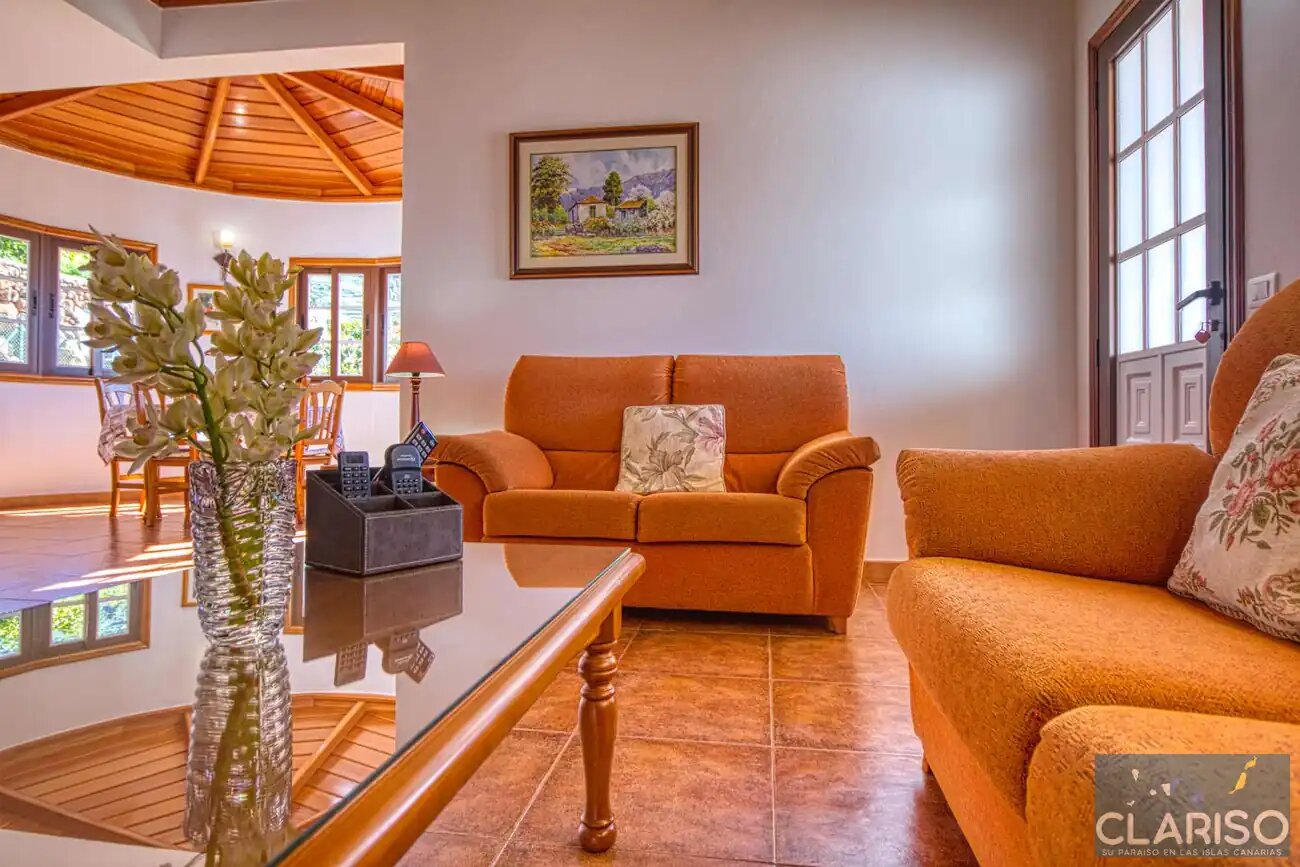 Villa Sol: Ferienhaus mit Pool und Atlantikblick in La Punta, Tijarafe auf La Palma