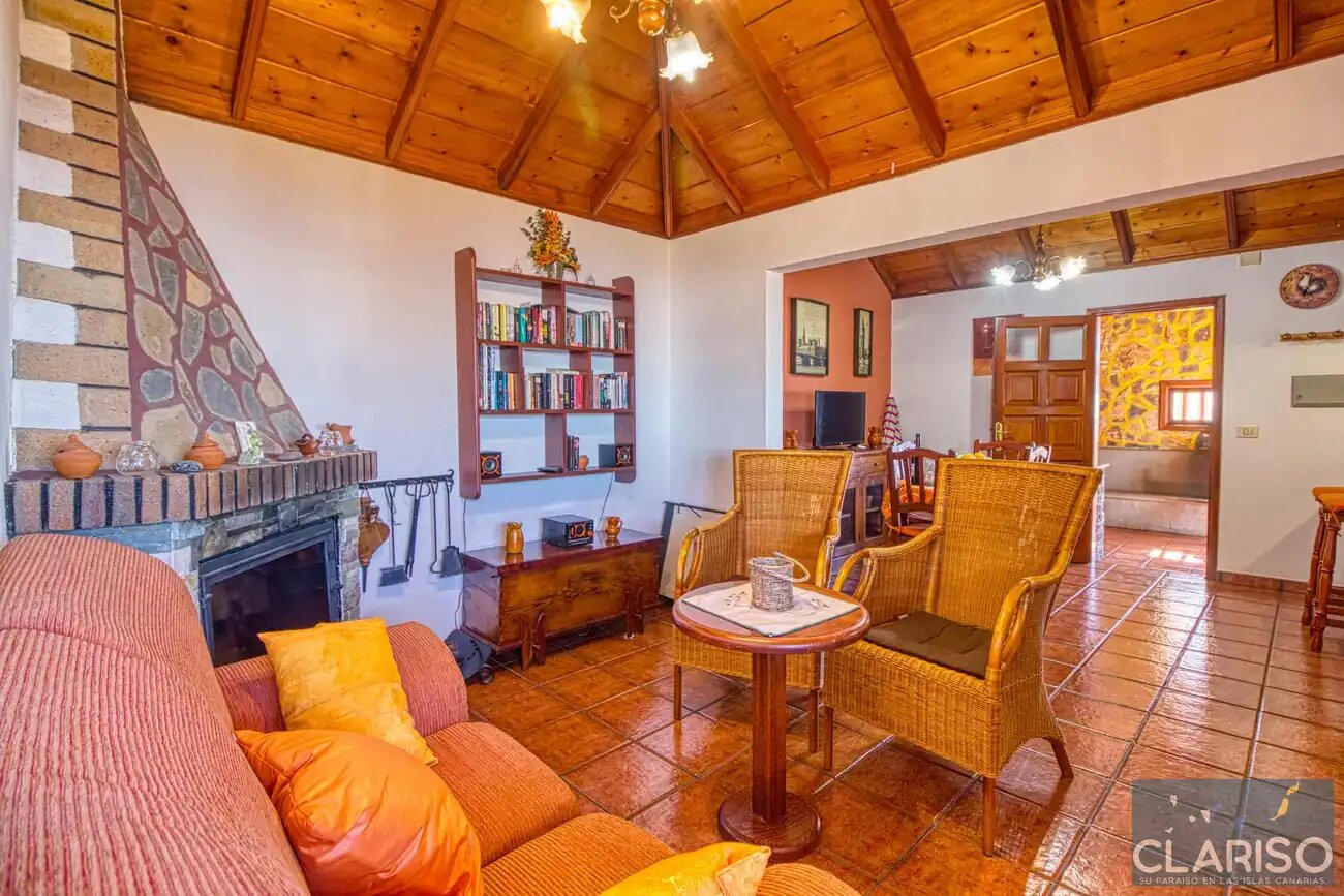 Casa Victor: Kanarisches Ferienhaus mit Kamin und Sternenhimmel auf 890 m in Tijarafe auf La Palma