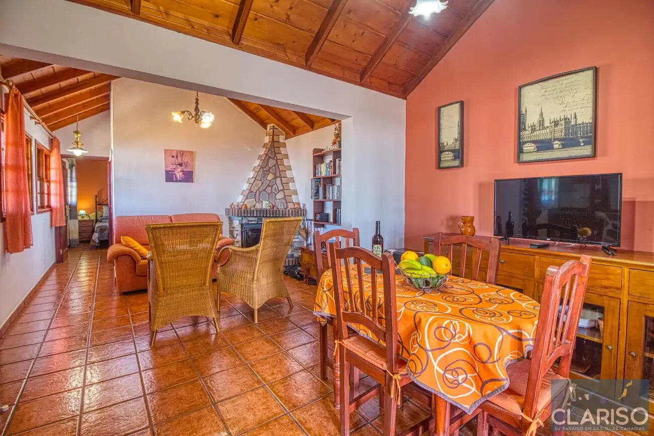 Casa Victor: Kanarisches Ferienhaus mit Kamin und Sternenhimmel auf 890 m in Tijarafe auf La Palma