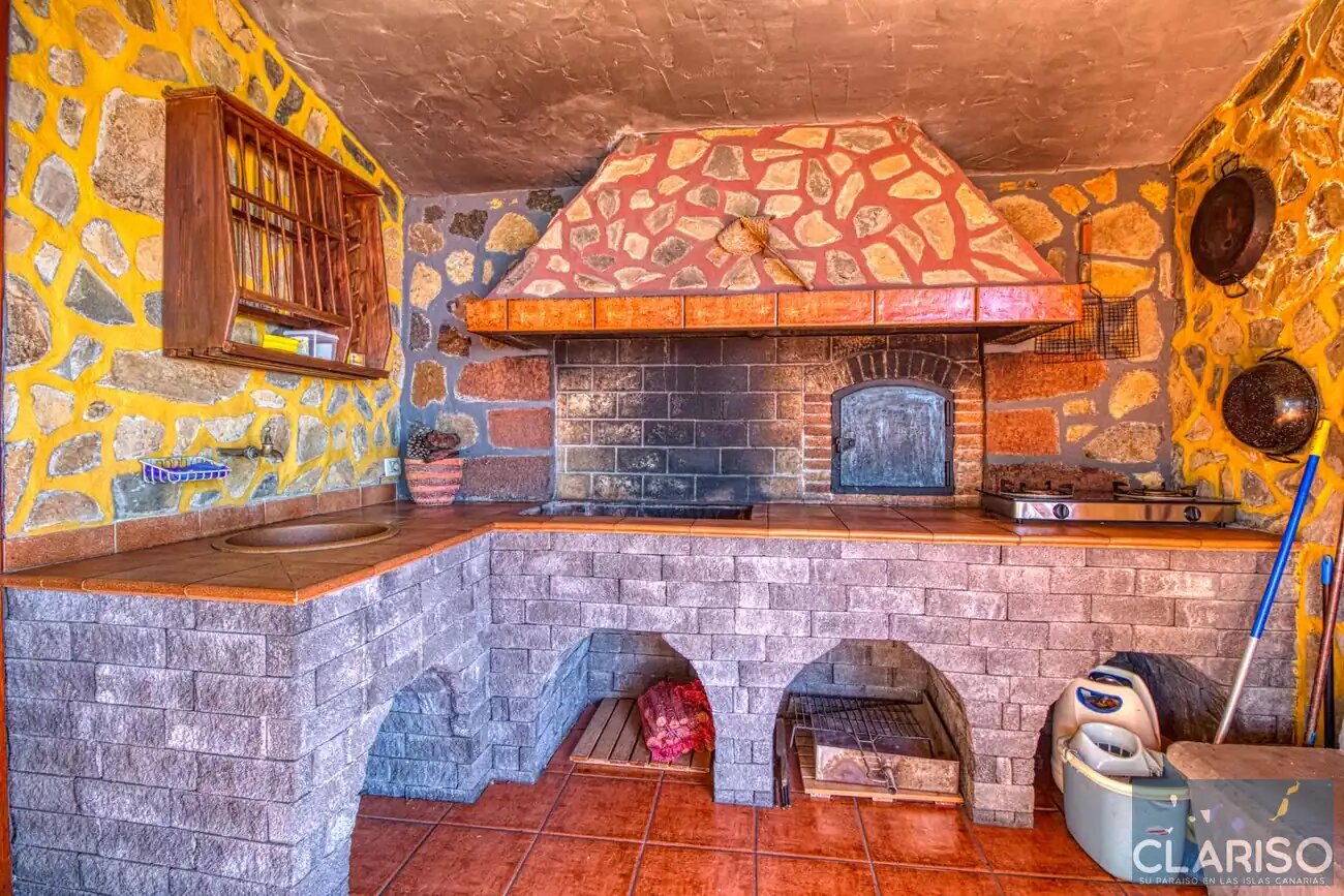 Casa Victor: Kanarisches Ferienhaus mit Kamin und Sternenhimmel auf 890 m in Tijarafe auf La Palma