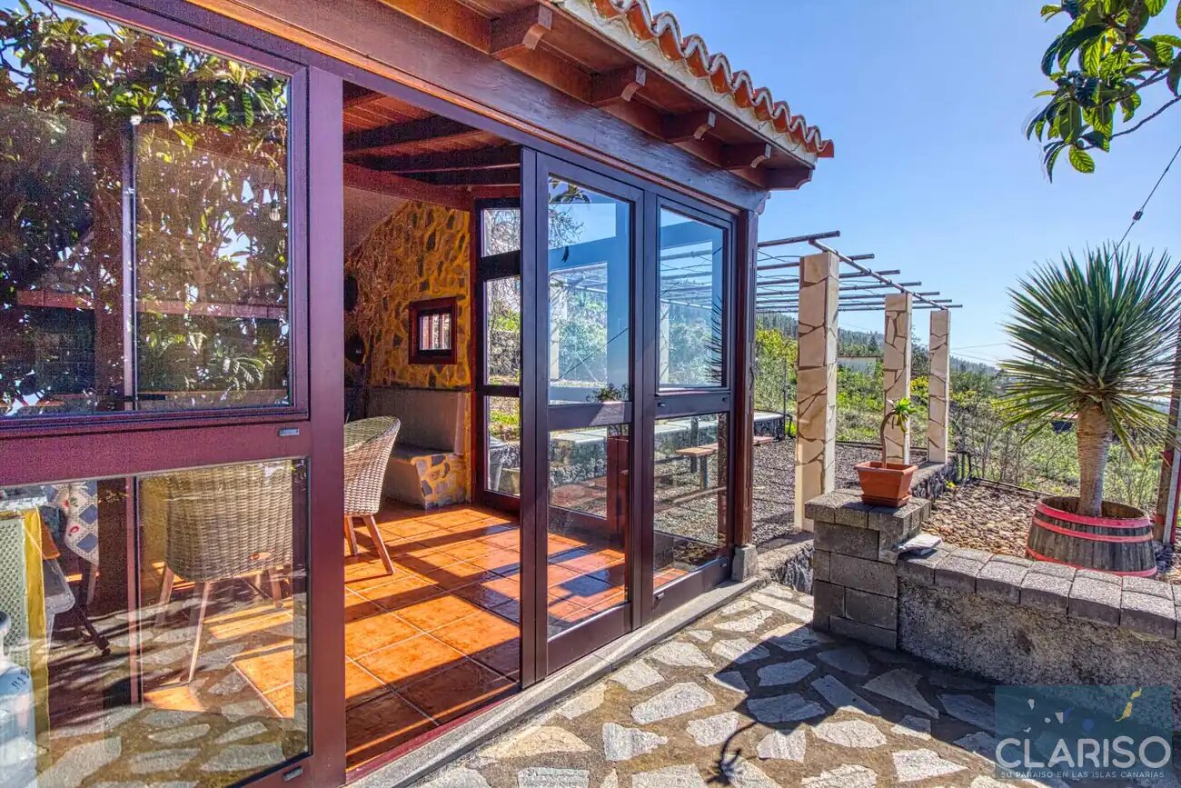 Casa Victor: Kanarisches Ferienhaus mit Kamin und Sternenhimmel auf 890 m in Tijarafe auf La Palma