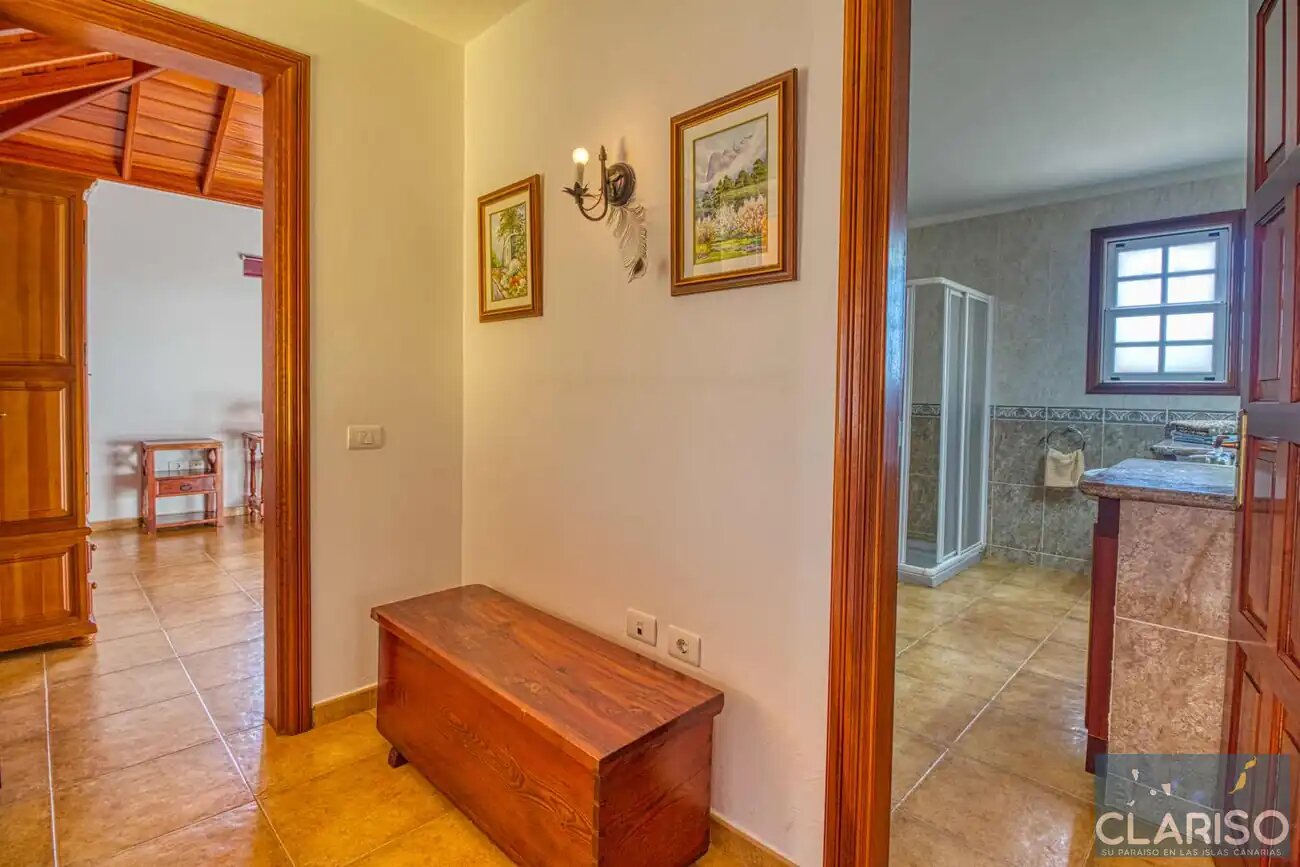 Villa Mar: Familienfreundliches Ferienhaus mit Pool und Obstgarten in Tijarafe auf La Palma