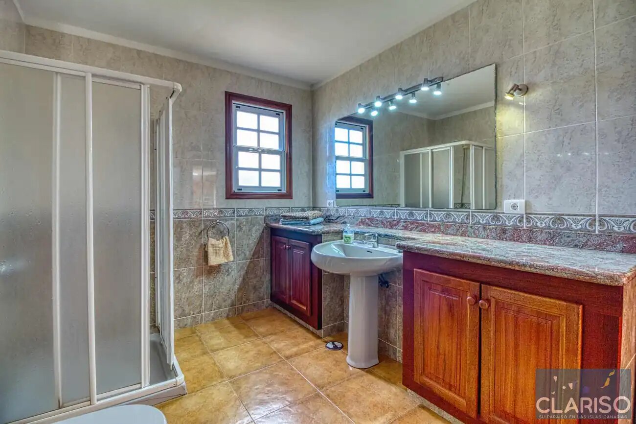 Villa Mar: Familienfreundliches Ferienhaus mit Pool und Obstgarten in Tijarafe auf La Palma