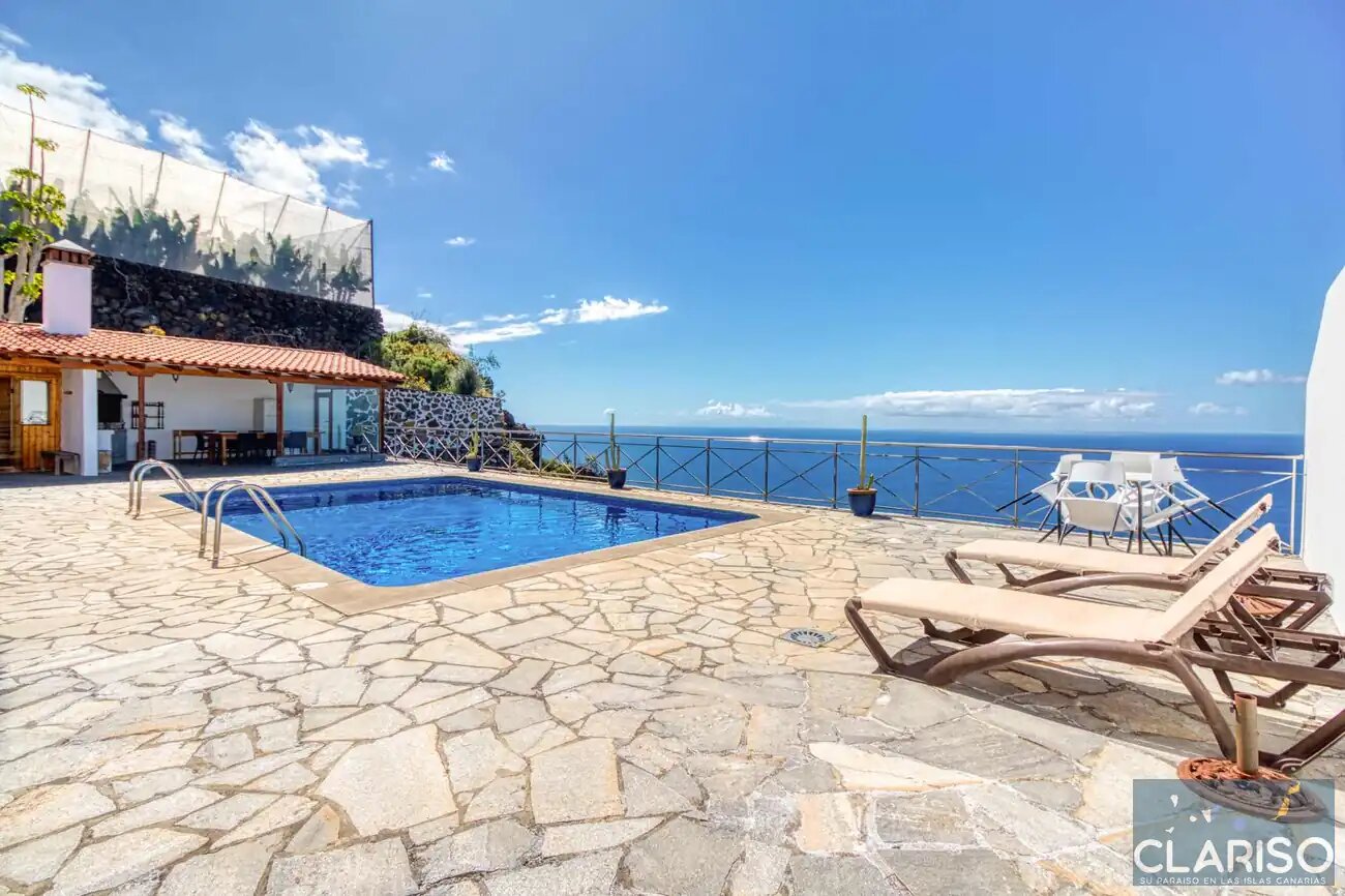 Bungalow Moijama 1: Ferienwohnung mit Sauna und Gemeinschaftspool nahe Puerto Naos auf La Palma