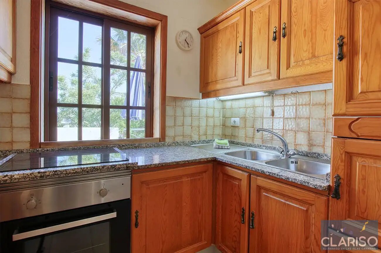 Bungalow Moijama 4: Großzügige Ferienwohnung mit Sauna und Meerblick nahe Puerto Naos auf La Palma