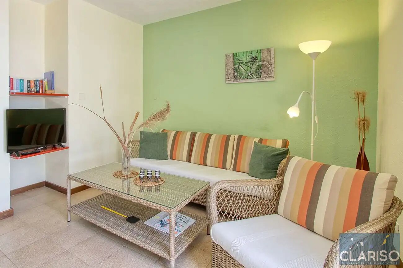 Bungalow Moijama 6: Ferienwohnung mit Sauna und Meerblick nahe Puerto Naos auf La Palma
