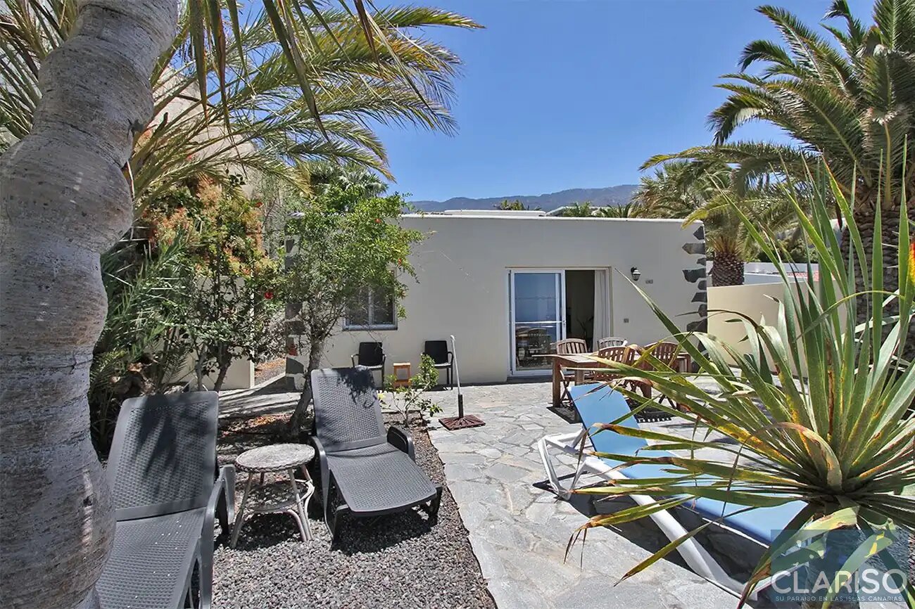 Bungalow Moijama 6: Ferienwohnung mit Sauna und Meerblick nahe Puerto Naos auf La Palma