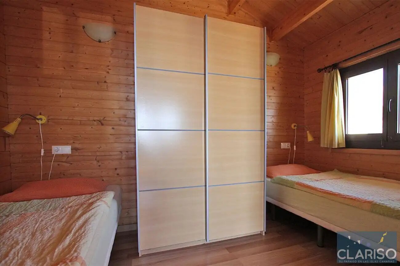 Bungalow Moijama 7: Charmantes Holzhaus mit Sonnenuntergangsblick nahe Puerto Naos auf La Palma