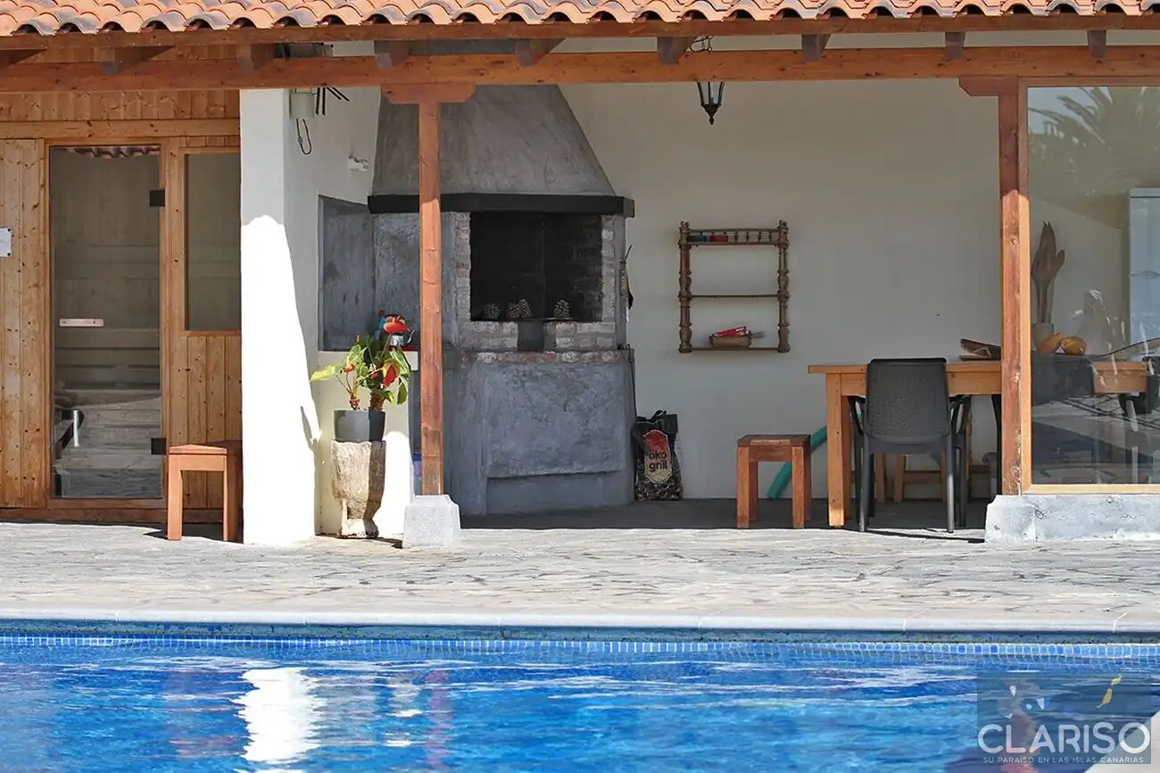 Bungalow Moijama 7: Charmantes Holzhaus mit Sonnenuntergangsblick nahe Puerto Naos auf La Palma