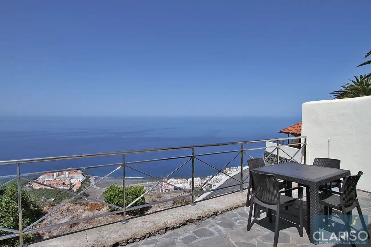 Bungalow Moijama 10: Ferienwohnung mit Sonnenuntergangsblick und Sauna nahe Puerto Naos auf La Palma