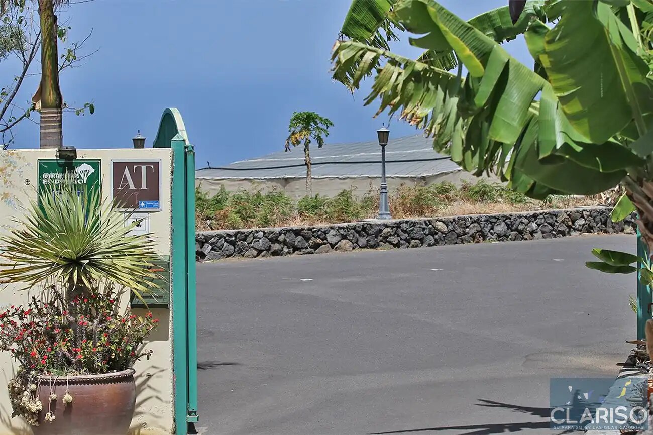 Bungalow Moijama 10: Ferienwohnung mit Sonnenuntergangsblick und Sauna nahe Puerto Naos auf La Palma