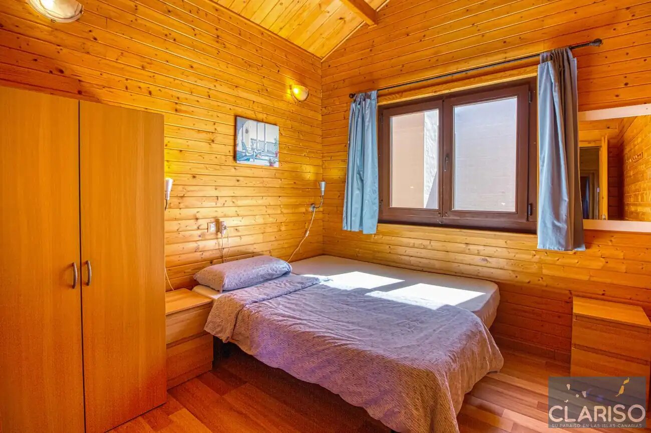Bungalow Moijama 12: Holzhaus-Ferienwohnung mit Atlantikblick nahe Puerto Naos auf La Palma