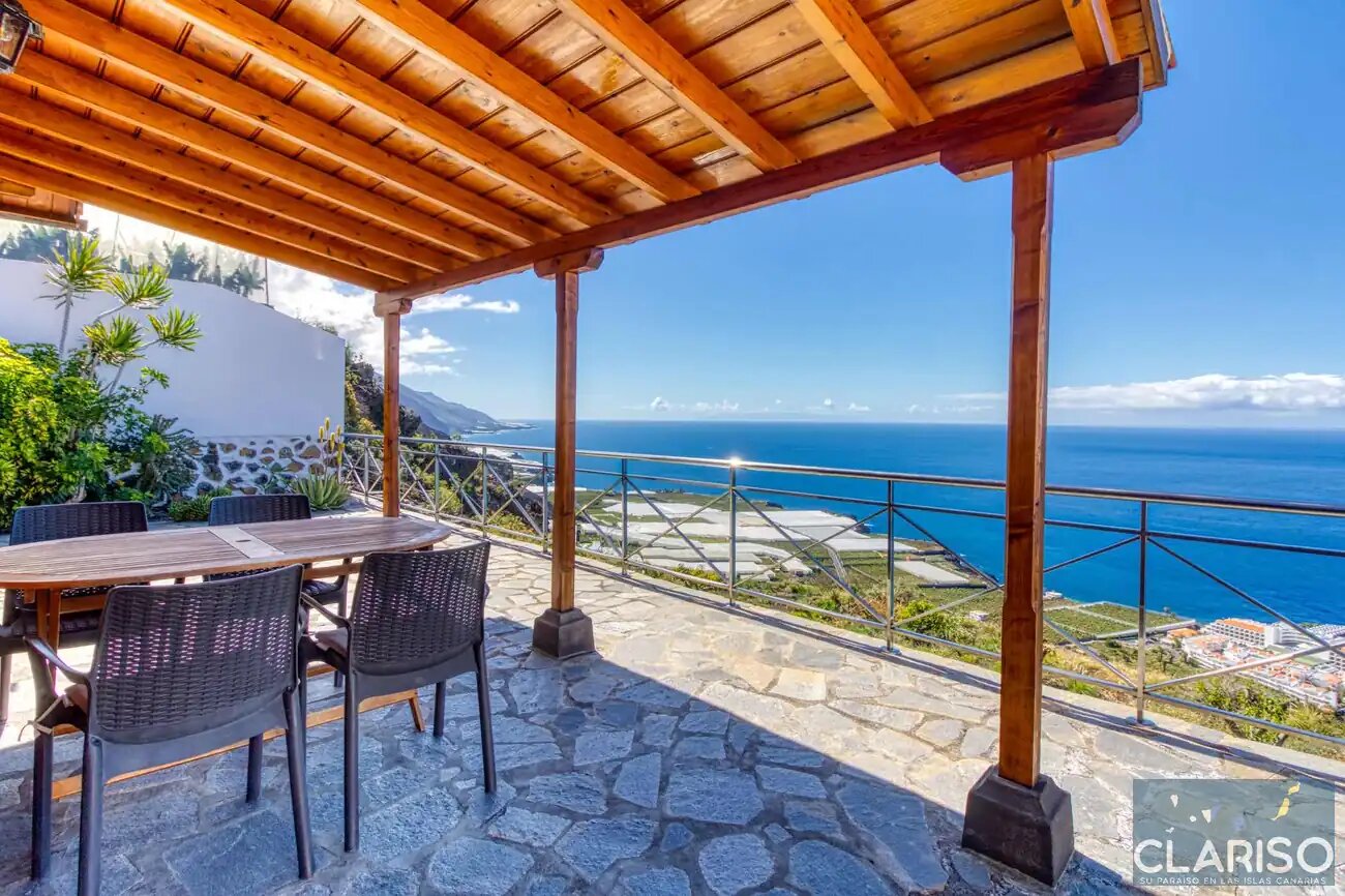 Bungalow Moijama 12: Holzhaus-Ferienwohnung mit Atlantikblick nahe Puerto Naos auf La Palma
