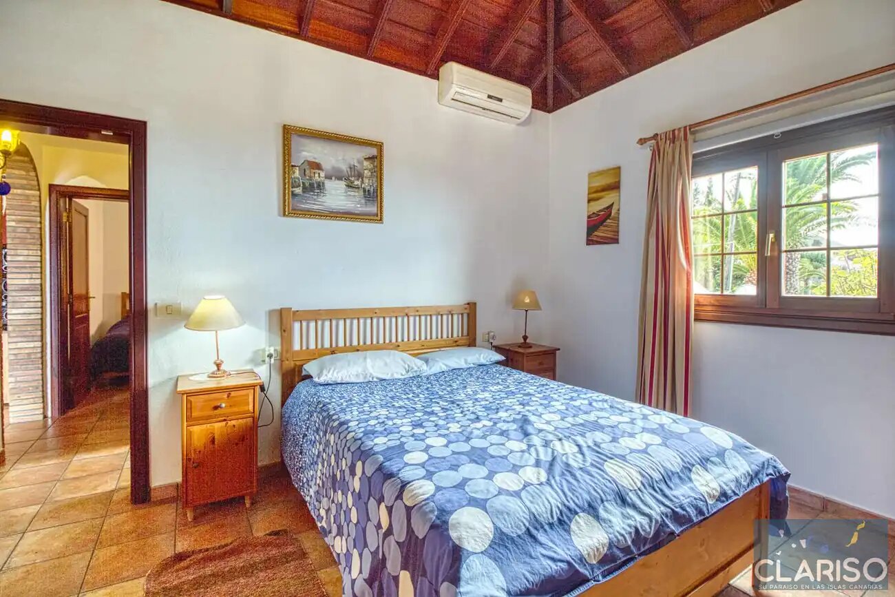 Casa Van de Walle: Kanarisches Ferienhaus mit hohen Decken und Kamin in Tijarafe auf La Palma
