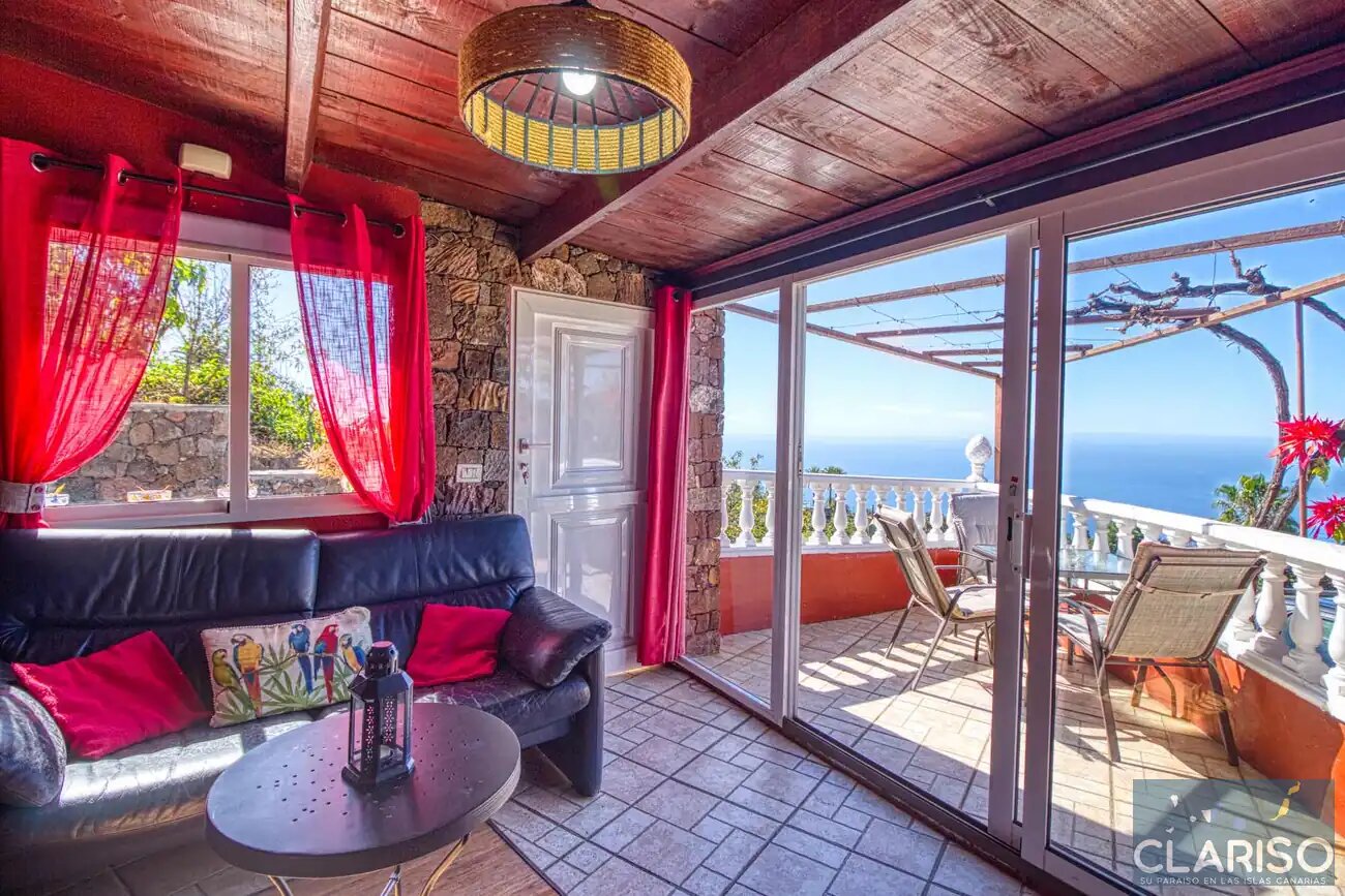Casa El Retiro: Kanarisches Ferienhaus mit Bio-Garten und Pool in Tijarafe auf La Palma