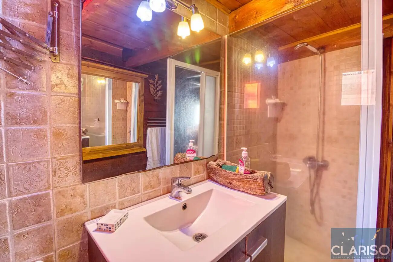 Casa El Retiro: Kanarisches Ferienhaus mit Bio-Garten und Pool in Tijarafe auf La Palma
