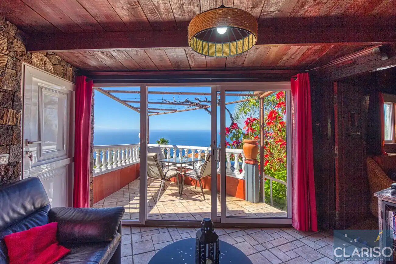 Casa El Retiro: Kanarisches Ferienhaus mit Bio-Garten und Pool in Tijarafe auf La Palma