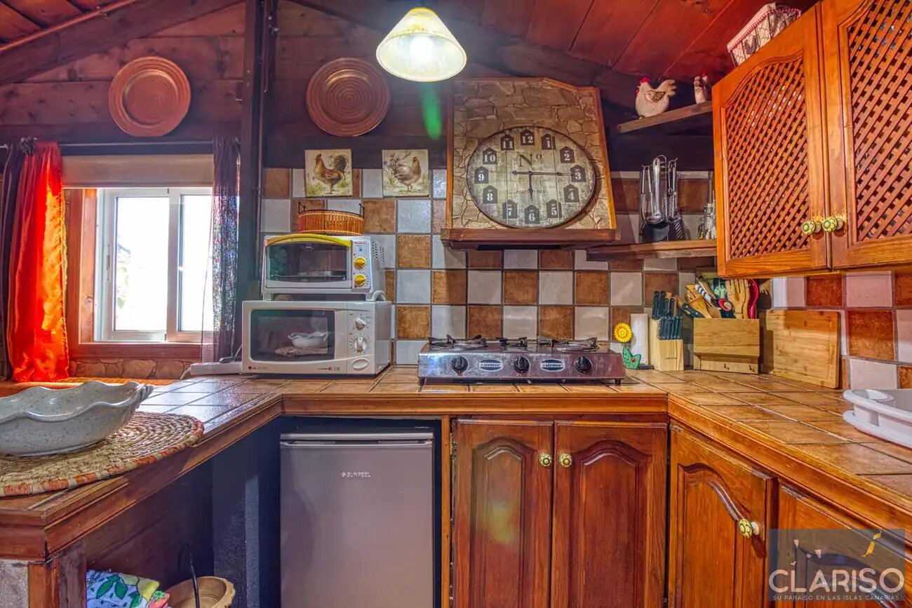 Casa El Retiro: Kanarisches Ferienhaus mit Bio-Garten und Pool in Tijarafe auf La Palma