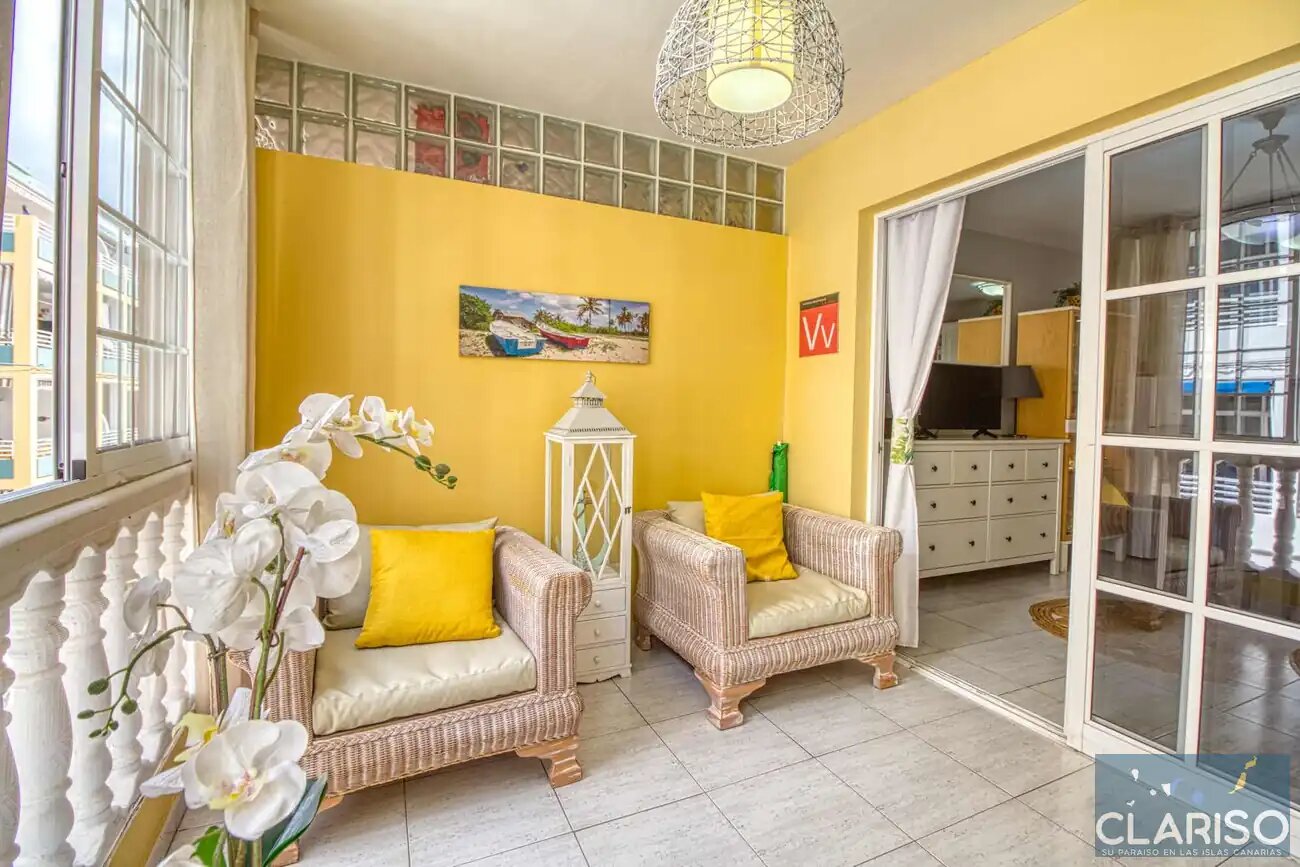Apartment Paraíso Playa: Ferienwohnung mit privater Garage in Strandnähe in Puerto Naos auf La Palma