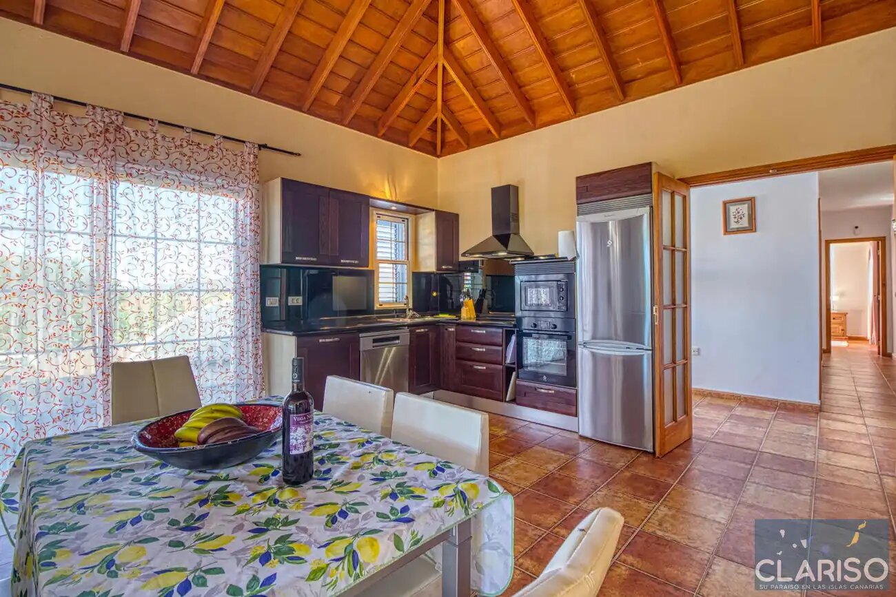 Villa Tamanca: Ferienhaus mit Pool, Sauna und Blick auf den Vulkan Tajogaite in El Paso auf La Palma
