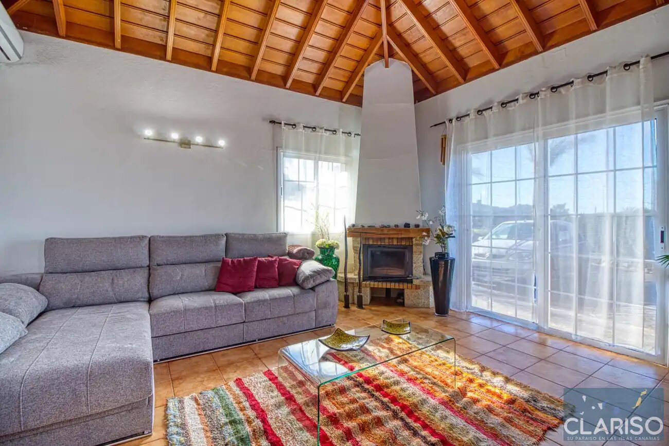Villa Tamanca: Ferienhaus mit Pool, Sauna und Blick auf den Vulkan Tajogaite in El Paso auf La Palma