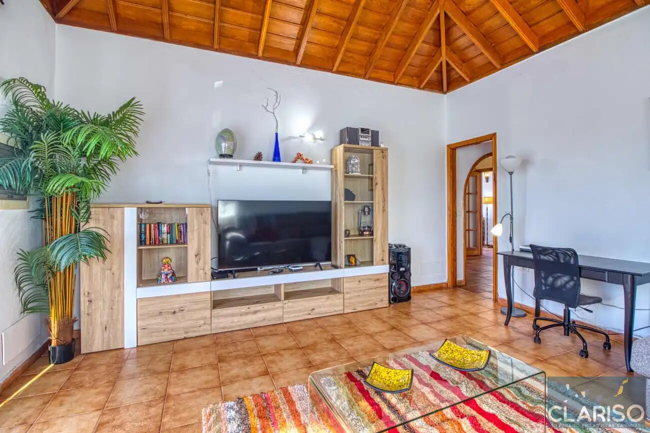 Villa Tamanca: Ferienhaus mit Pool, Sauna und Blick auf den Vulkan Tajogaite in El Paso auf La Palma