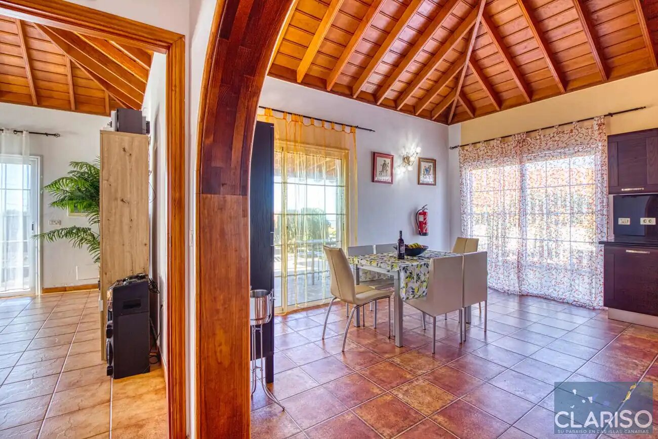 Villa Tamanca: Ferienhaus mit Pool, Sauna und Blick auf den Vulkan Tajogaite in El Paso auf La Palma