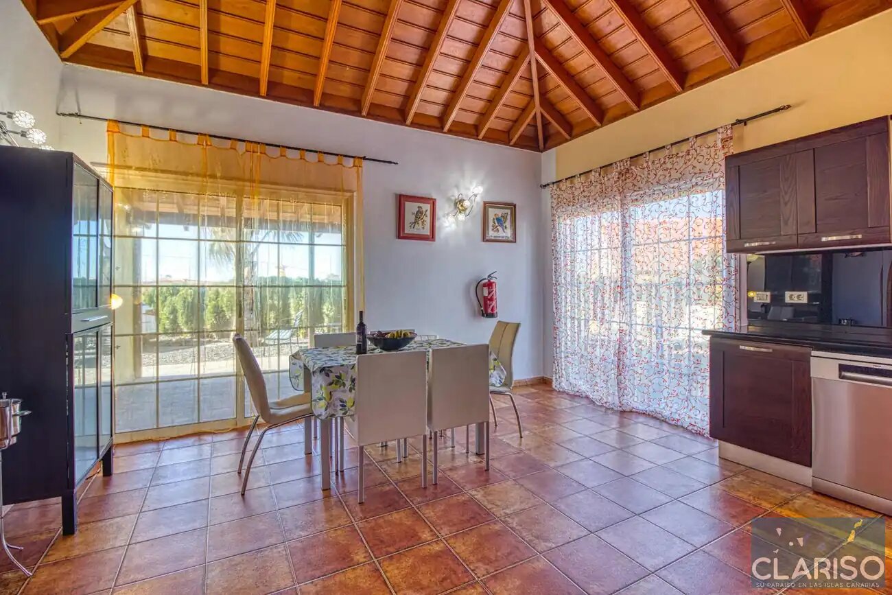 Villa Tamanca: Ferienhaus mit Pool, Sauna und Blick auf den Vulkan Tajogaite in El Paso auf La Palma