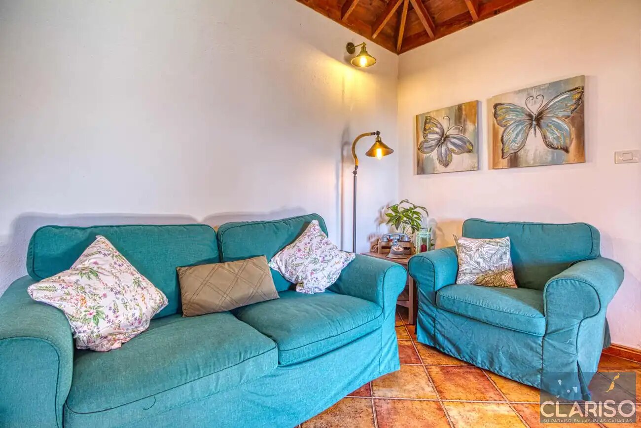 Casa Micaela: Kanarisches Ferienhaus mit Holzdecke und Meerblick in Garafía auf La Palma