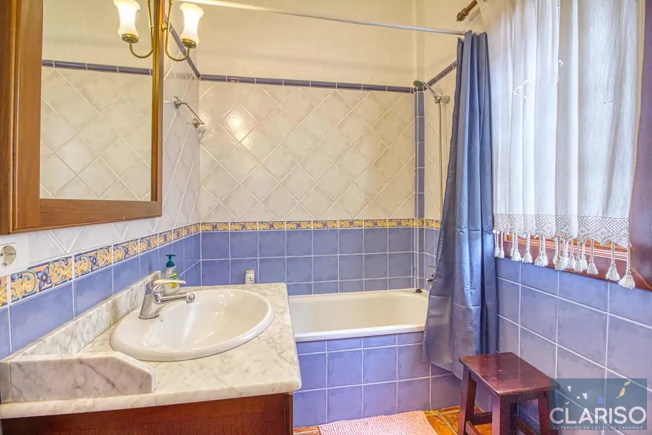 Villa Don Pedro: Ferienhaus für Gruppen mit Pool und zwei Wohneinheiten in Tijarafe auf La Palma