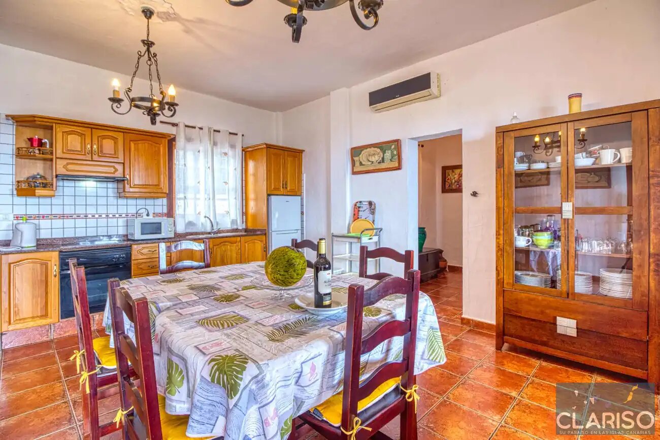 Villa Don Pedro: Ferienhaus für Gruppen mit Pool und zwei Wohneinheiten in Tijarafe auf La Palma