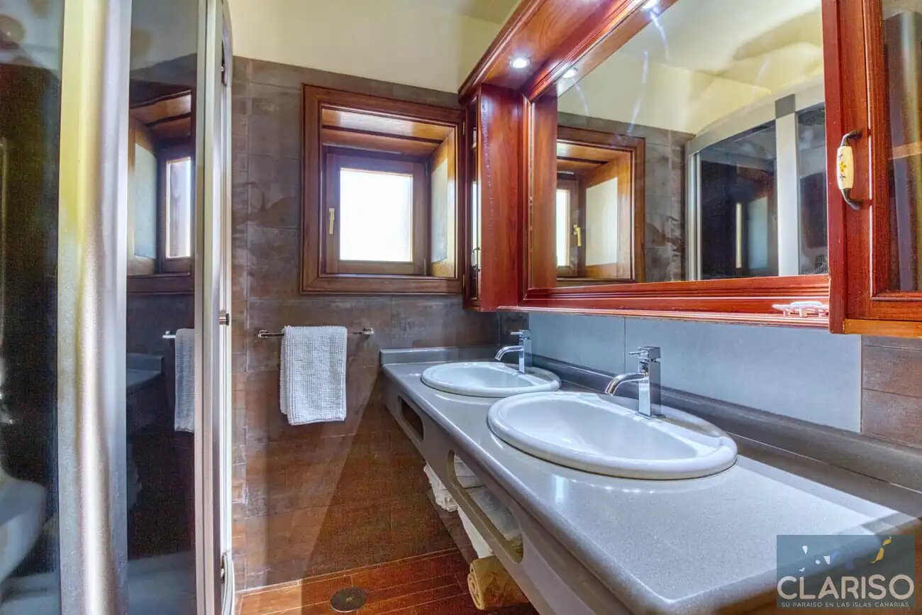 Villa Nerea: Ferienhaus mit Pool und tropischem Palmengarten in Tijarafe auf La Palma