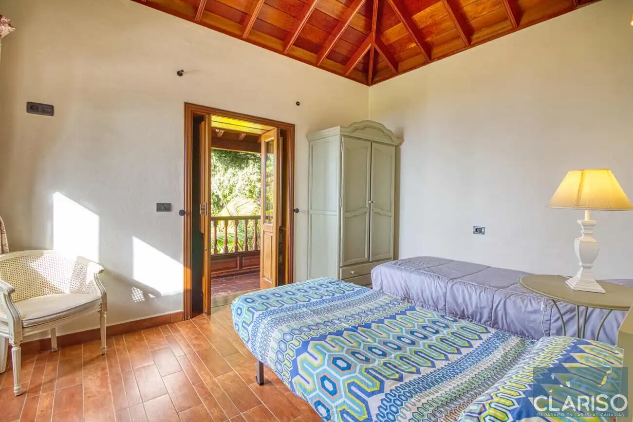 Villa Nerea: Ferienhaus mit Pool und tropischem Palmengarten in Tijarafe auf La Palma