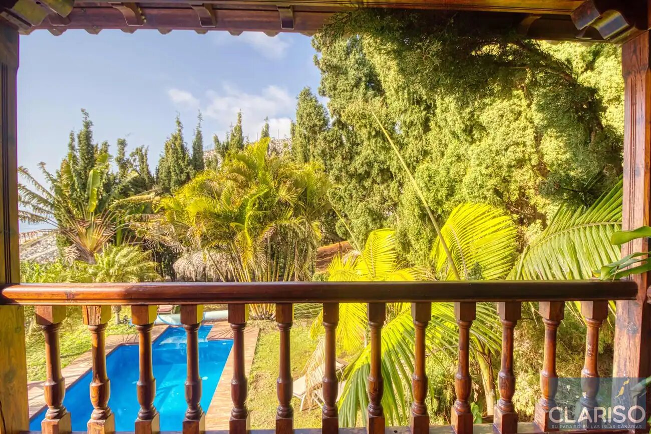 Villa Nerea: Ferienhaus mit Pool und tropischem Palmengarten in Tijarafe auf La Palma