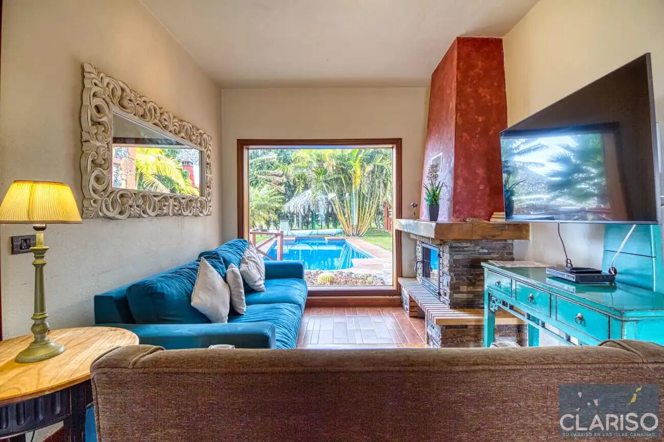 Villa Nerea: Ferienhaus mit Pool und tropischem Palmengarten in Tijarafe auf La Palma