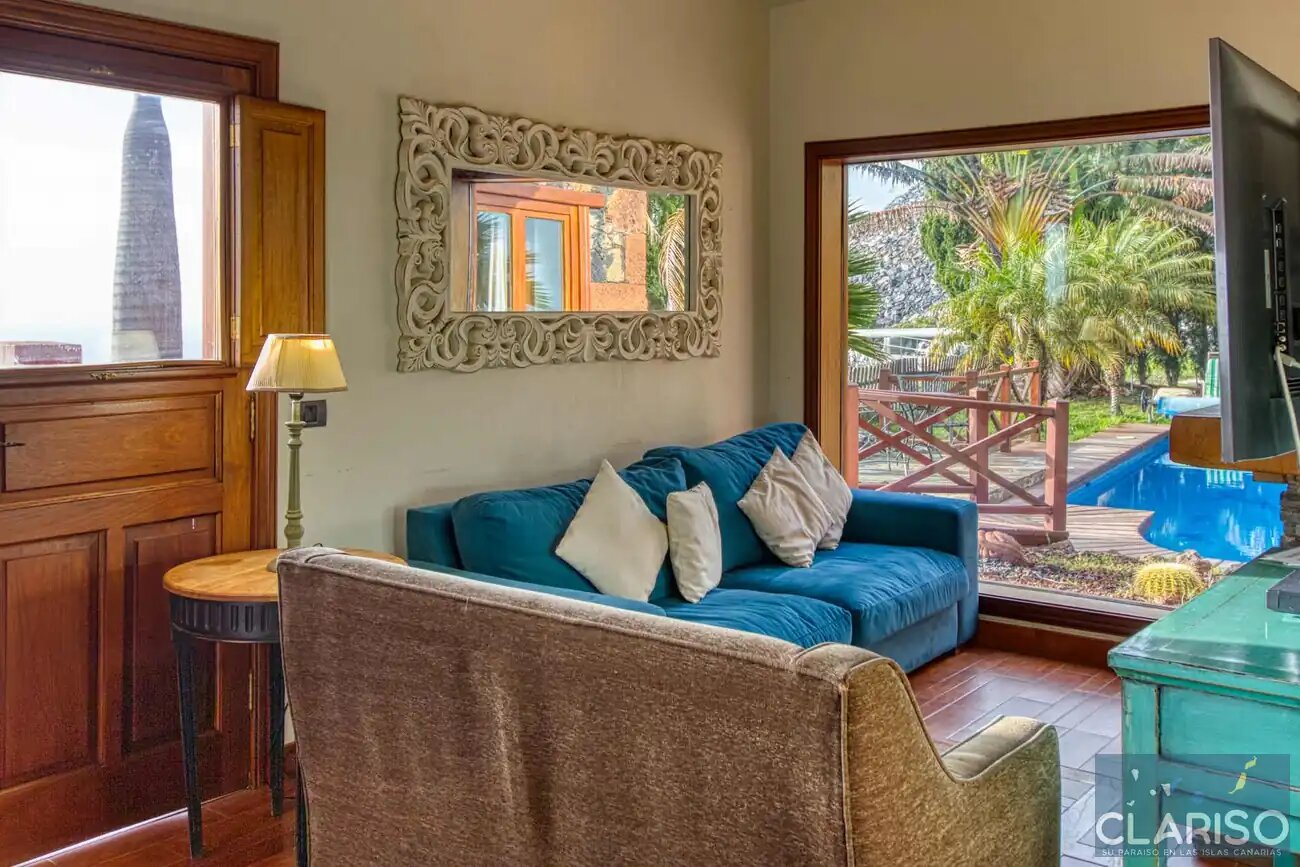 Villa Nerea: Ferienhaus mit Pool und tropischem Palmengarten in Tijarafe auf La Palma