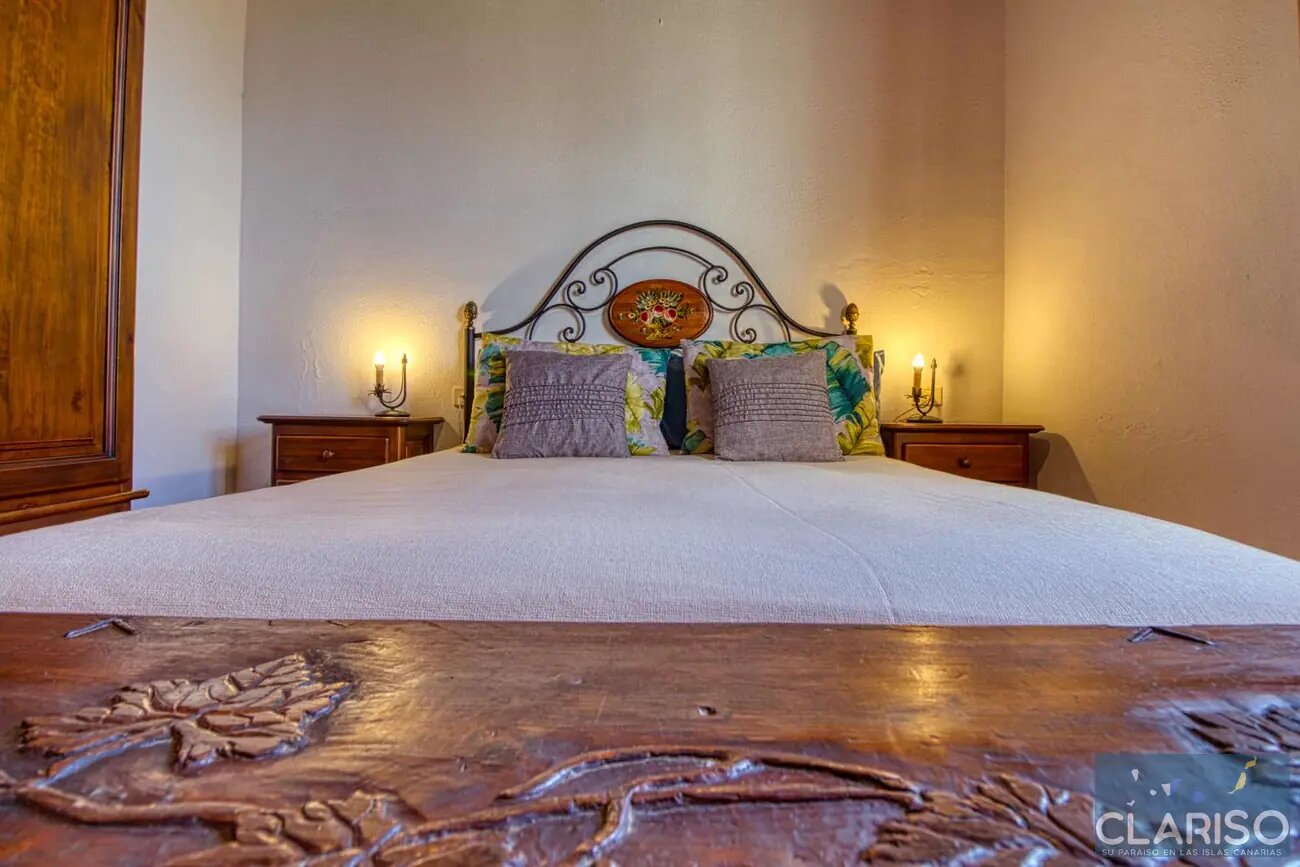Villa El Rodadero: Ferienhaus mit verglaster Panoramaterrasse und Pool in Puntagorda auf La Palma