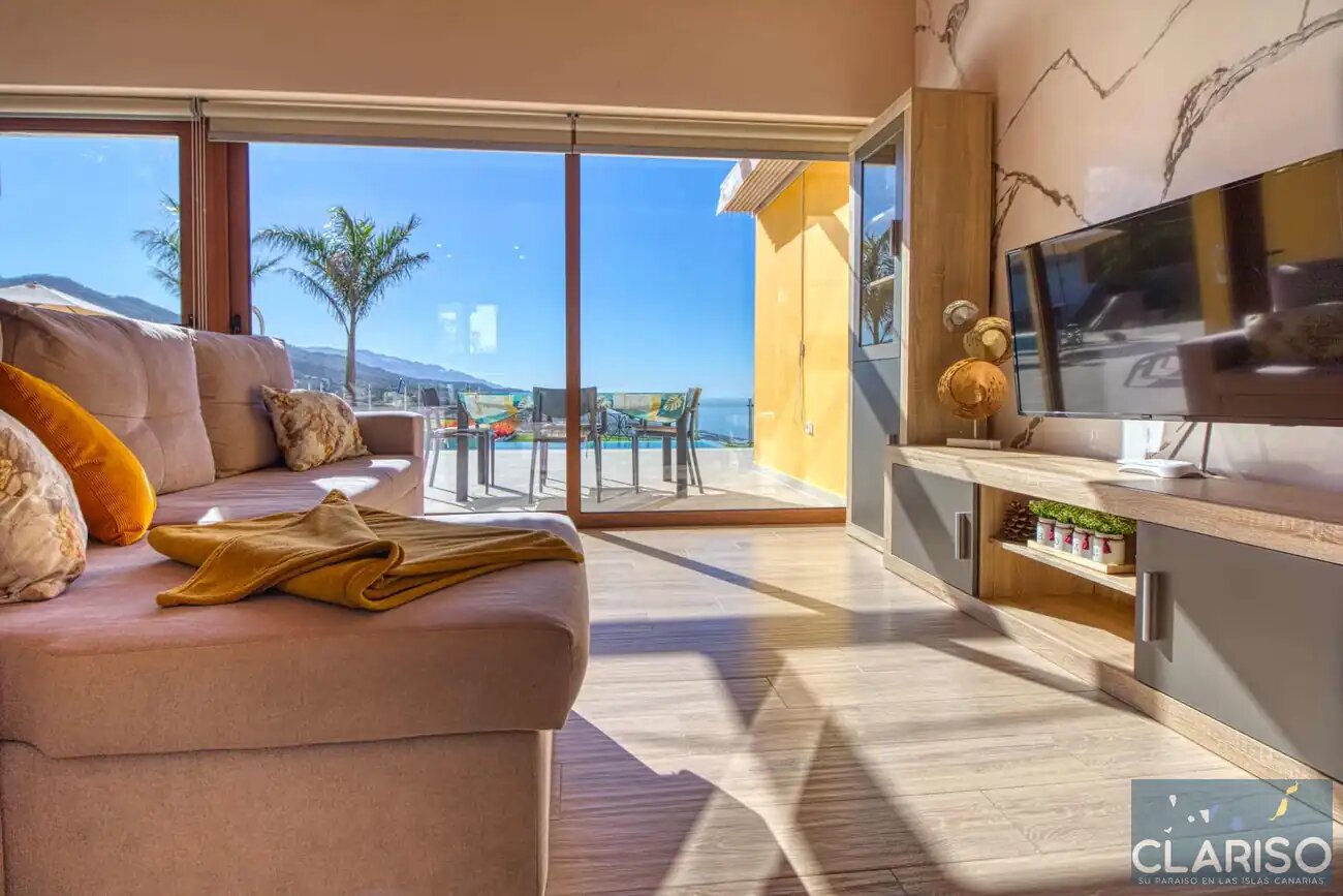 Villa Maraja: Neubau-Villa mit nachhaltigem Energiesystem und Meerblick in Tijarafe auf La Palma