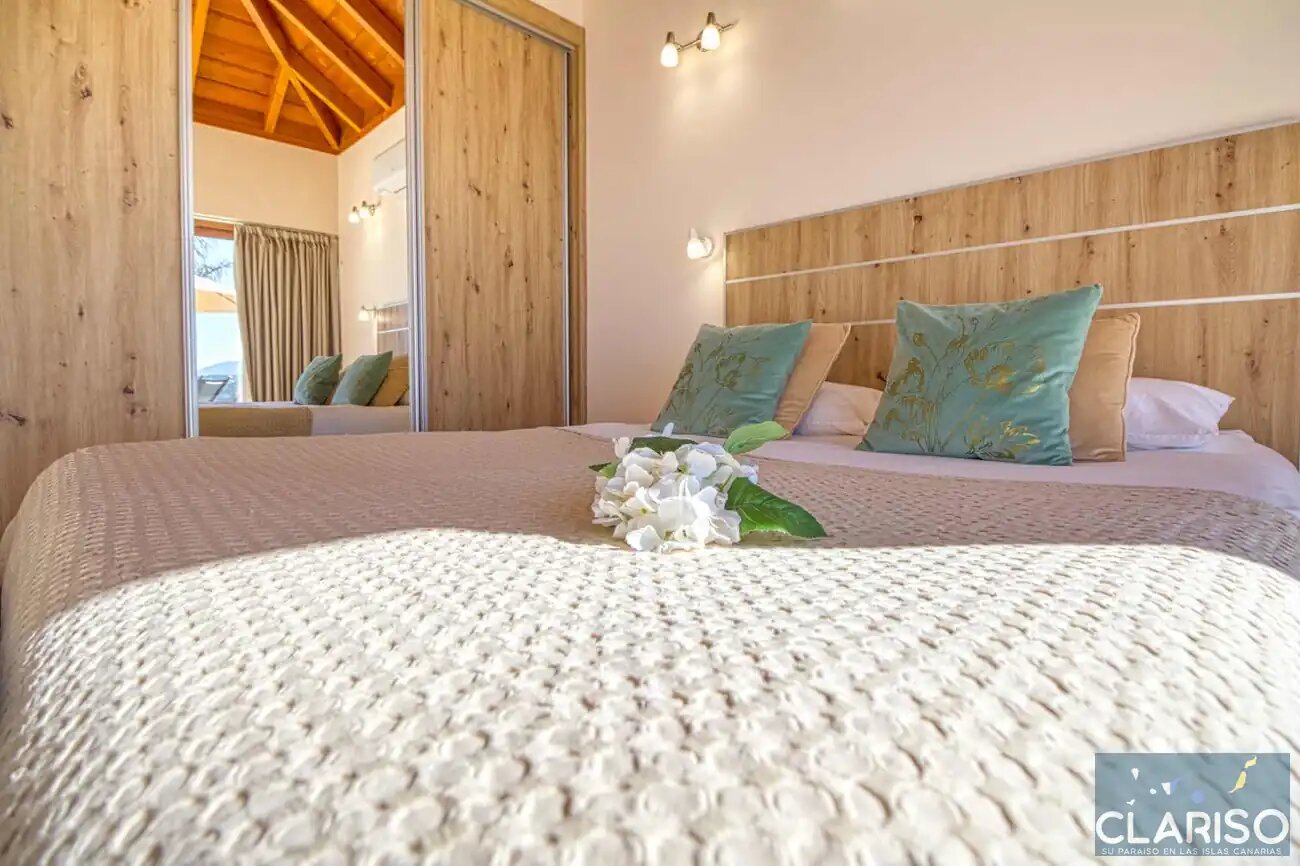 Villa Maraja: Neubau-Villa mit nachhaltigem Energiesystem und Meerblick in Tijarafe auf La Palma