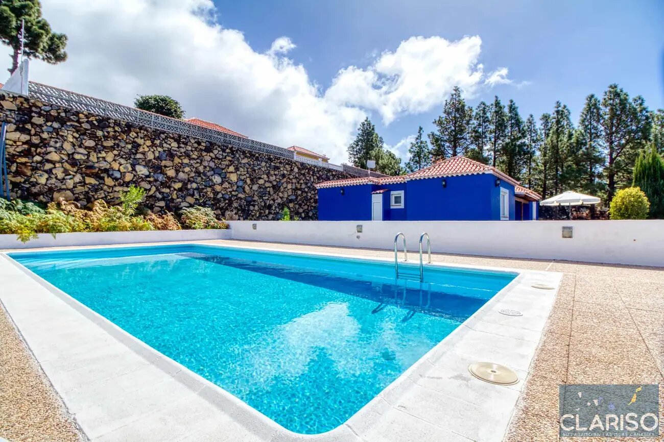 Villa Cerca Amarilla: Ferienhaus mit Meerblick und Vulkanpanorama auf der obersten Terrasse in El Paso auf La Palma