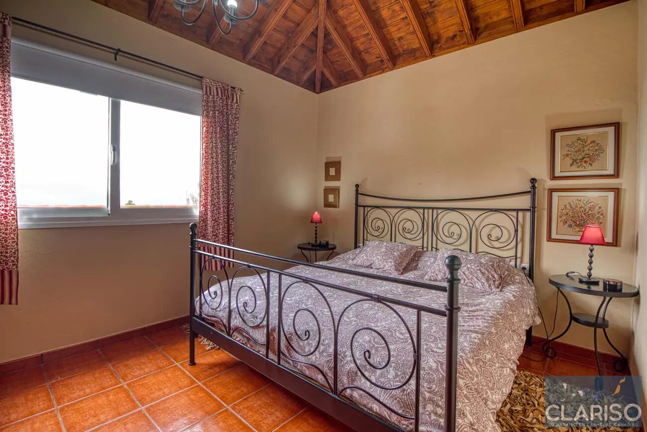 Villa Cerca Amarilla: Ferienhaus mit Meerblick und Vulkanpanorama auf der obersten Terrasse in El Paso auf La Palma